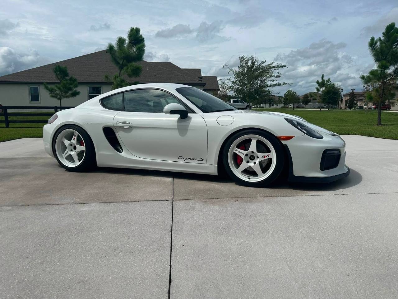 2015 Porsche Cayman S X73